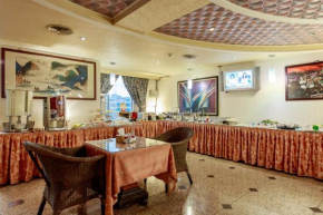 Гостиница Chungli Business Hotel  Чунгли